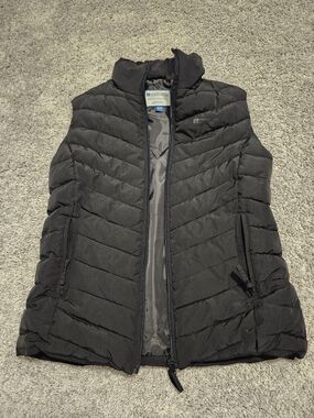 Women's Black Quilted Insulated Vest
